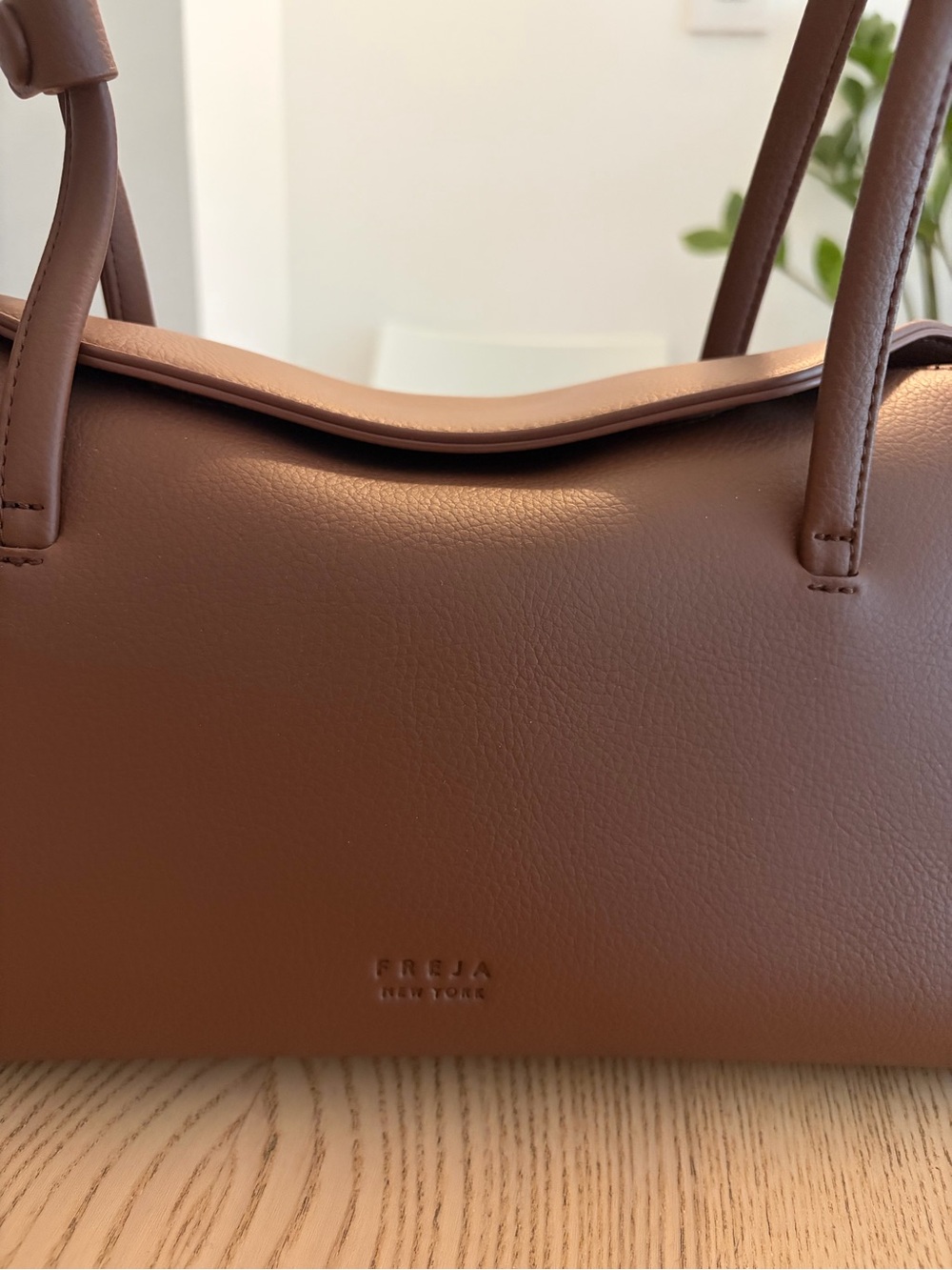 Freja Chrystie Bag in Espresso - Picture 3 of 11